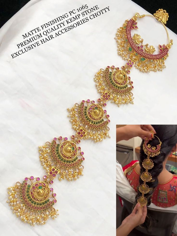 Kemp Gold Choti With Pin